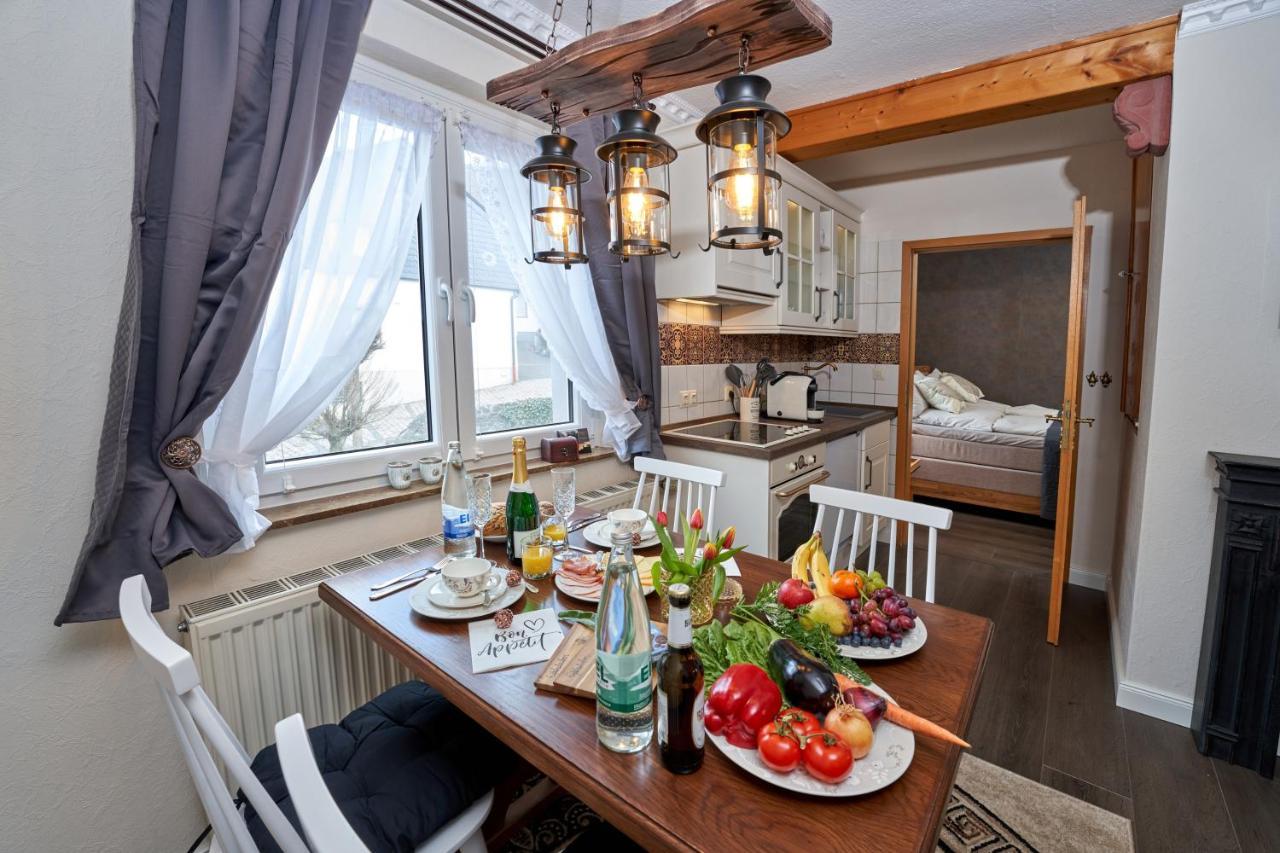 Ferienwohnungen Eifelstuben Mit Charme - Am See, Nahe Burg Ulmen Dış mekan fotoğraf